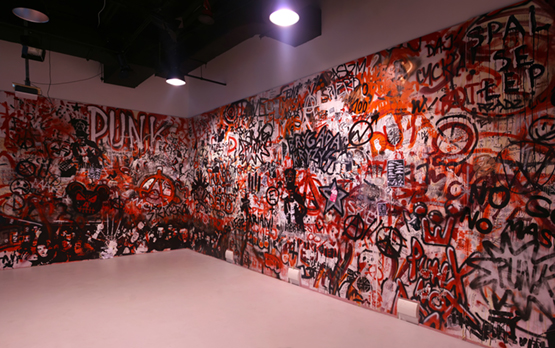 Greg Brat, GBRT, Punk's Not Dead, painting, installation, graffiti, wall, art